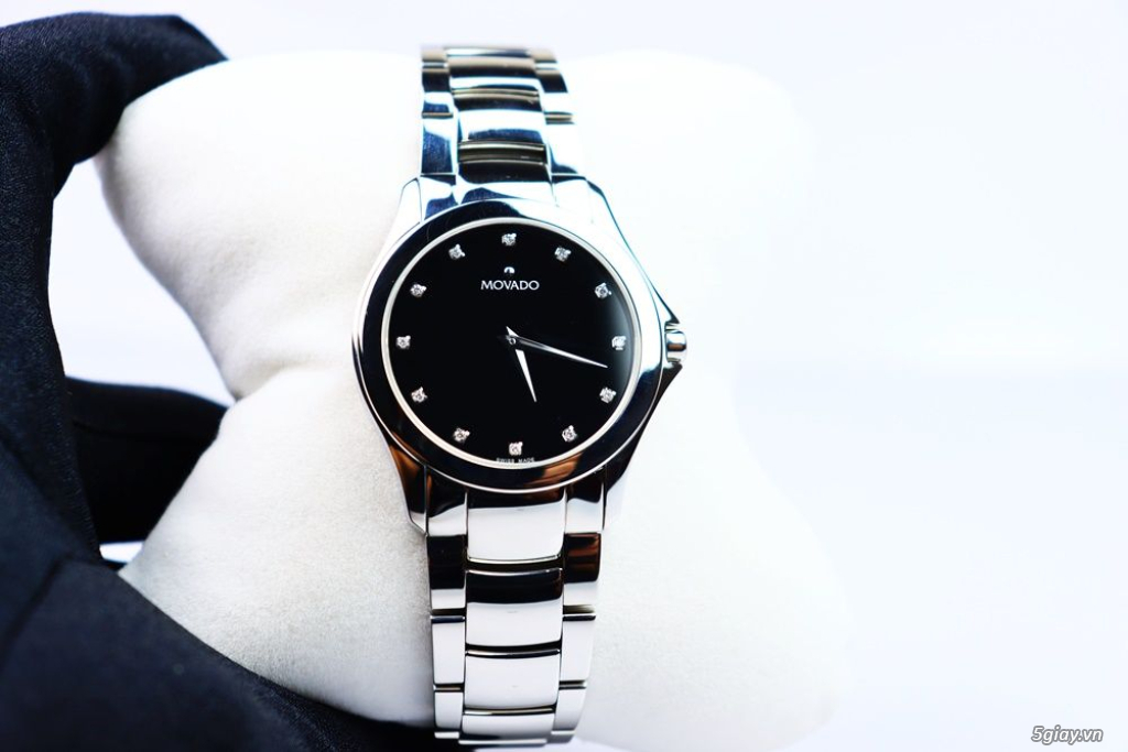 Đồng Hồ Nam Movado Dây Thép - Cọc số đính 12 viên Kim Cương, Size 38mm