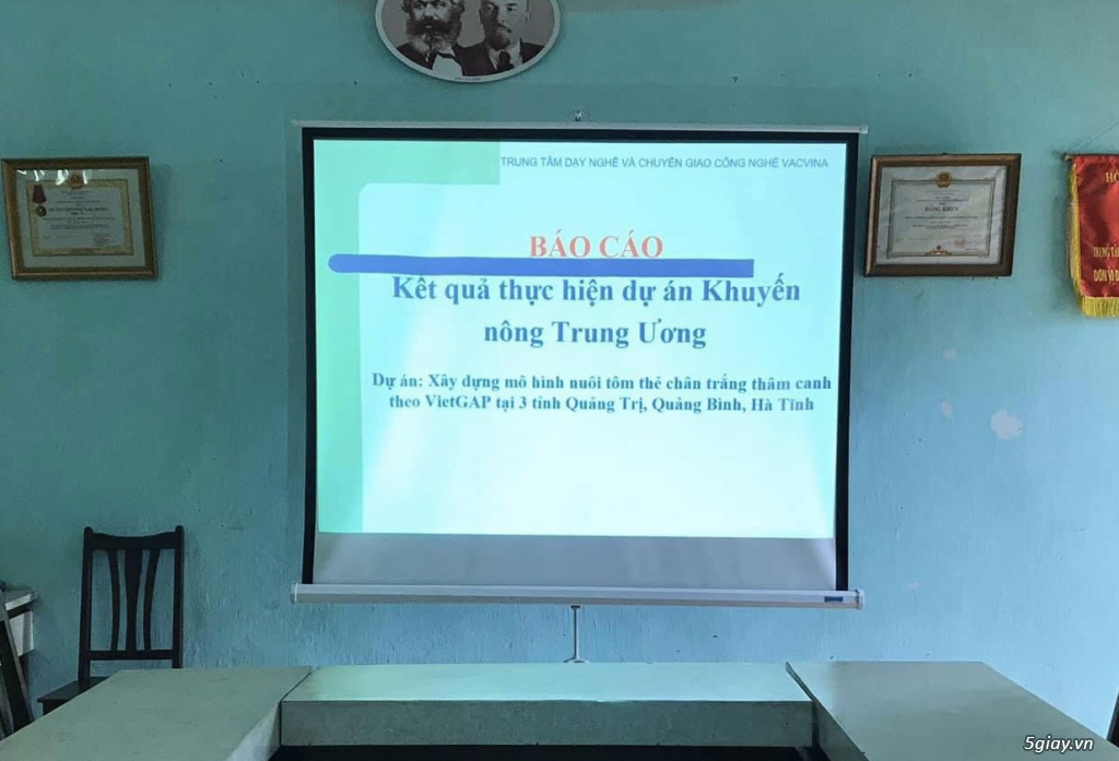 Sửa máy chiếu tại Hà Nội thợ chuyên nghiệp