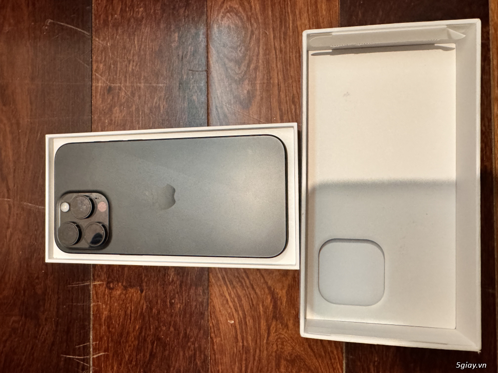 IPHONE 15 PRO MAX 256GB MỸ – FULLBOX, NGOẠI HÌNH ĐẸP KENG!