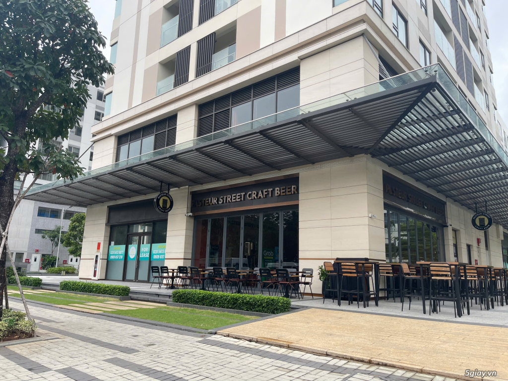 SHOPHOUSE KHỐI ĐẾ TẠI HỒ BÁN NGUYỆT PHÚ MỸ HƯNG - 3