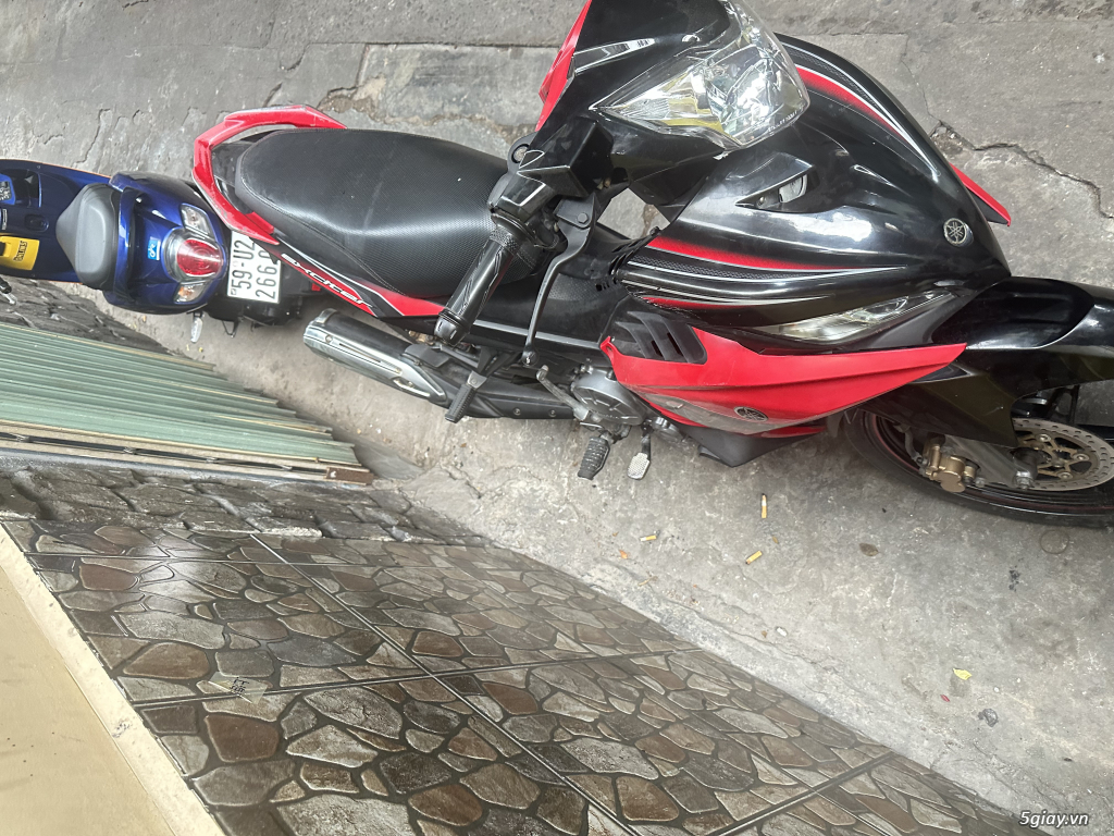 Bán exciter 135 côn tay 2013 xe đẹp rin êm bs huế btc - 1