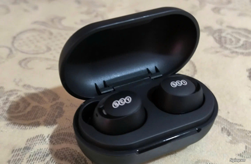 Tai Nghe bluetooth thể thao QCY T17S đủ màu - 2