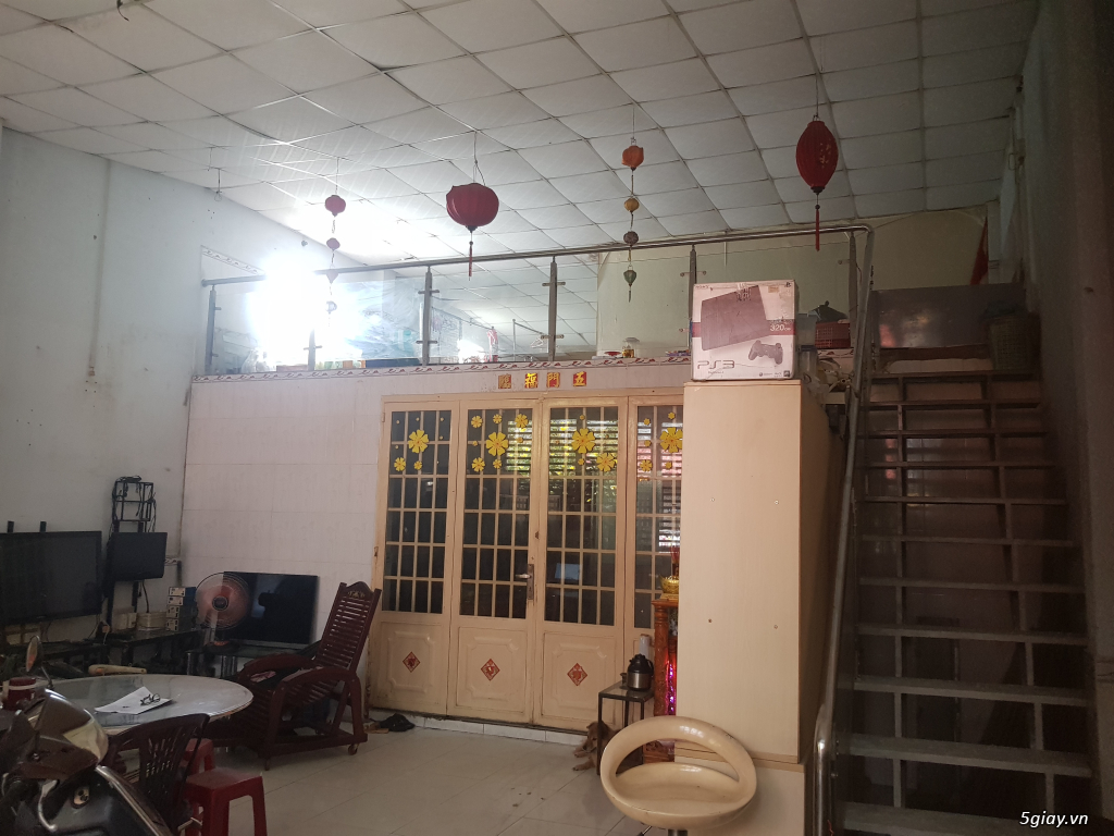 Nhà chính chủ bán cấp 4 trên Đ, Phan văn hớn - H M, DT 125M giá 5 T3 - 3