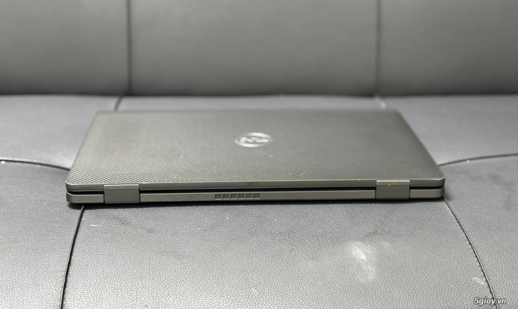 Dell Latitude 742 i7-1185G7 Ram 16G SSD 256G FACE ID +,Finger - 4