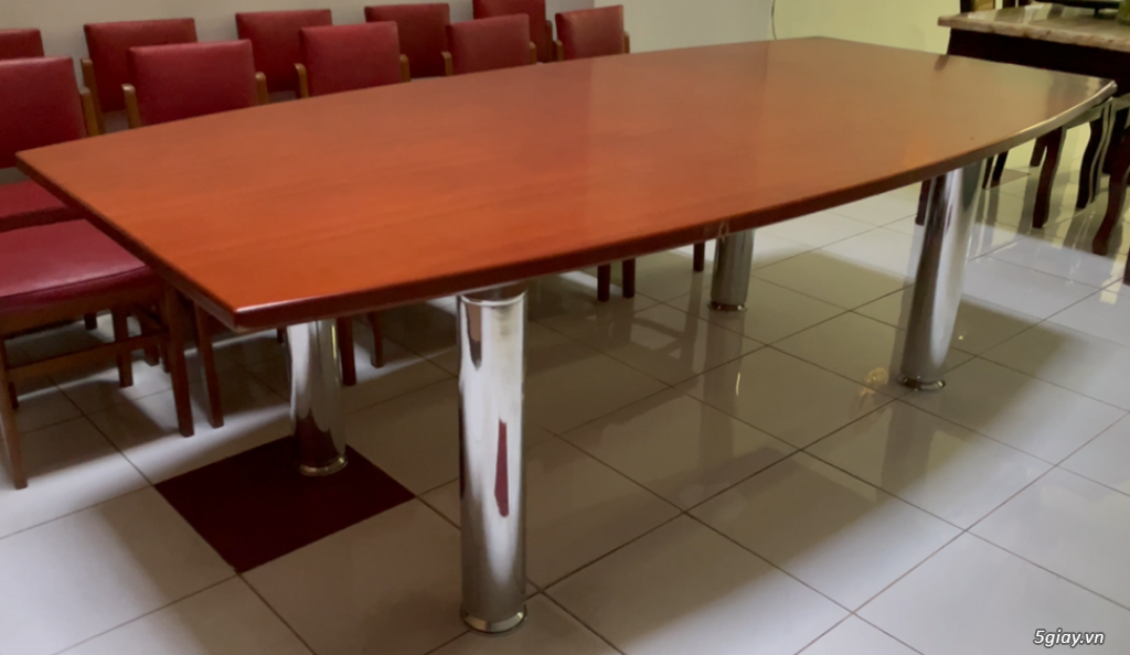 Thanh lý bàn họp gỗ nguyên khối - 1