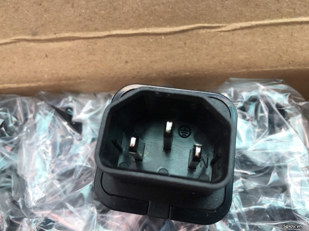 phích chuyển C14 IEC320-C14 - sang ổ điện đa năng - 2