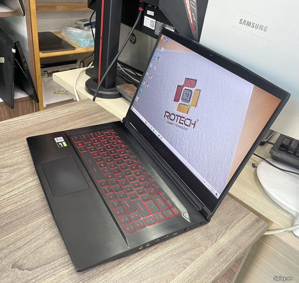 Msi gf63 i5-10500H Ram 16GB SSD 512GB VGA GTX 1650