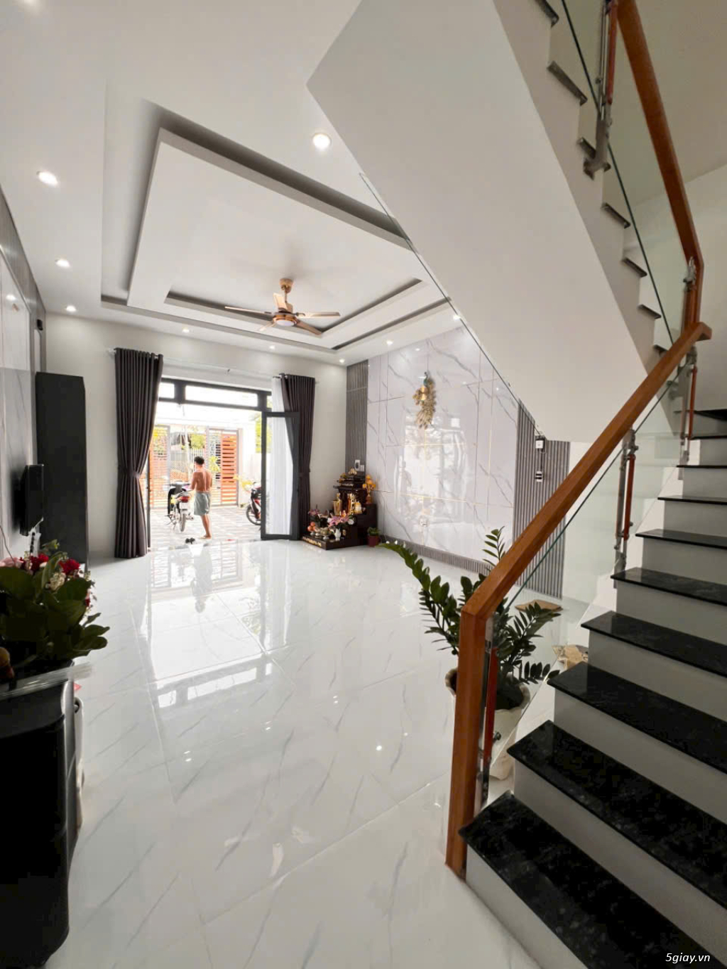 NHÀ 1 TRỆT 1 LẦU NGAY CẦU TÂN TRIỀU 2TY350 TL MẠNH, SHR ĐÃ HOÀN CÔNG - 2