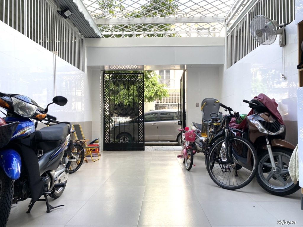 Nhà phố khu nhà ở thương mại Hoàng Nam 3 dĩ an BD an ninh có bảo vệ!!! - 12