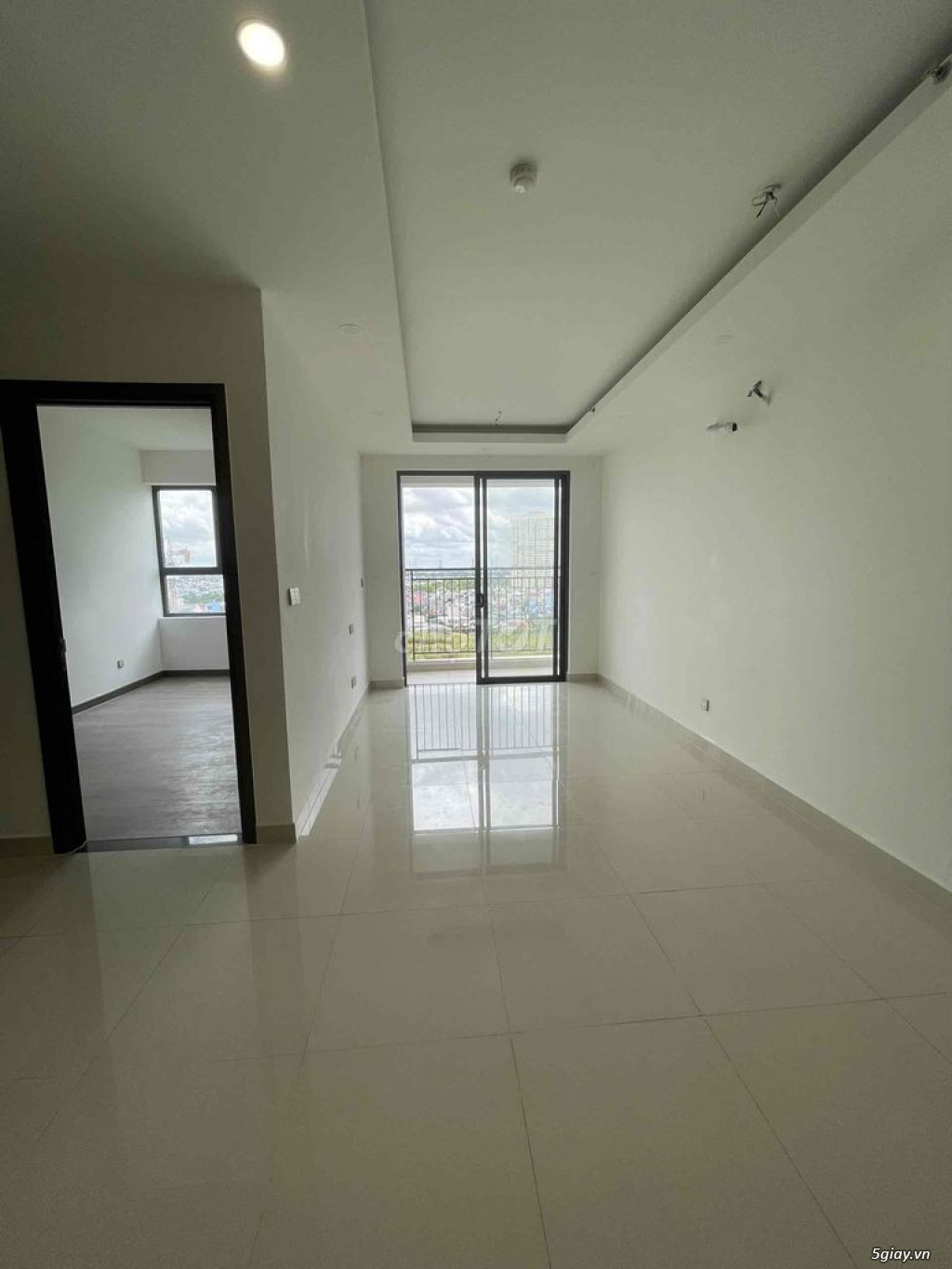 Mới 100% đợi chủ- 3PN- Tầng 5 view nội khu Boulevard Q7- Giá 2.975 tỷ. - 3
