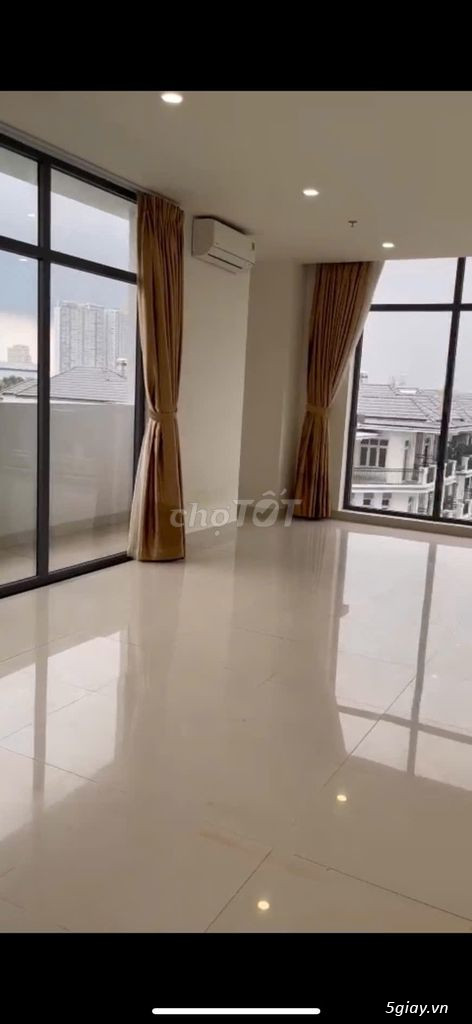 69m2 - Giá chỉ 2.135 tỷ - View khu Villa - Căn hộ Boulevard Q7. - 3