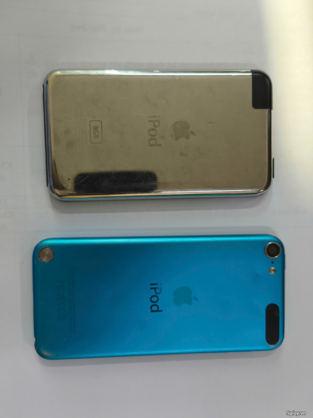 Ve chai 2 ipod touch nứt kính