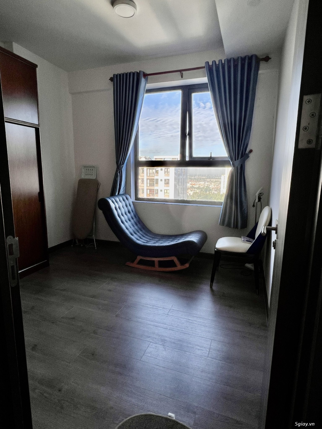 Bán căn góc 2PN - 70m2 - Giá 2.85 tỷ - Căn hộ Boulevard Q7. - 2