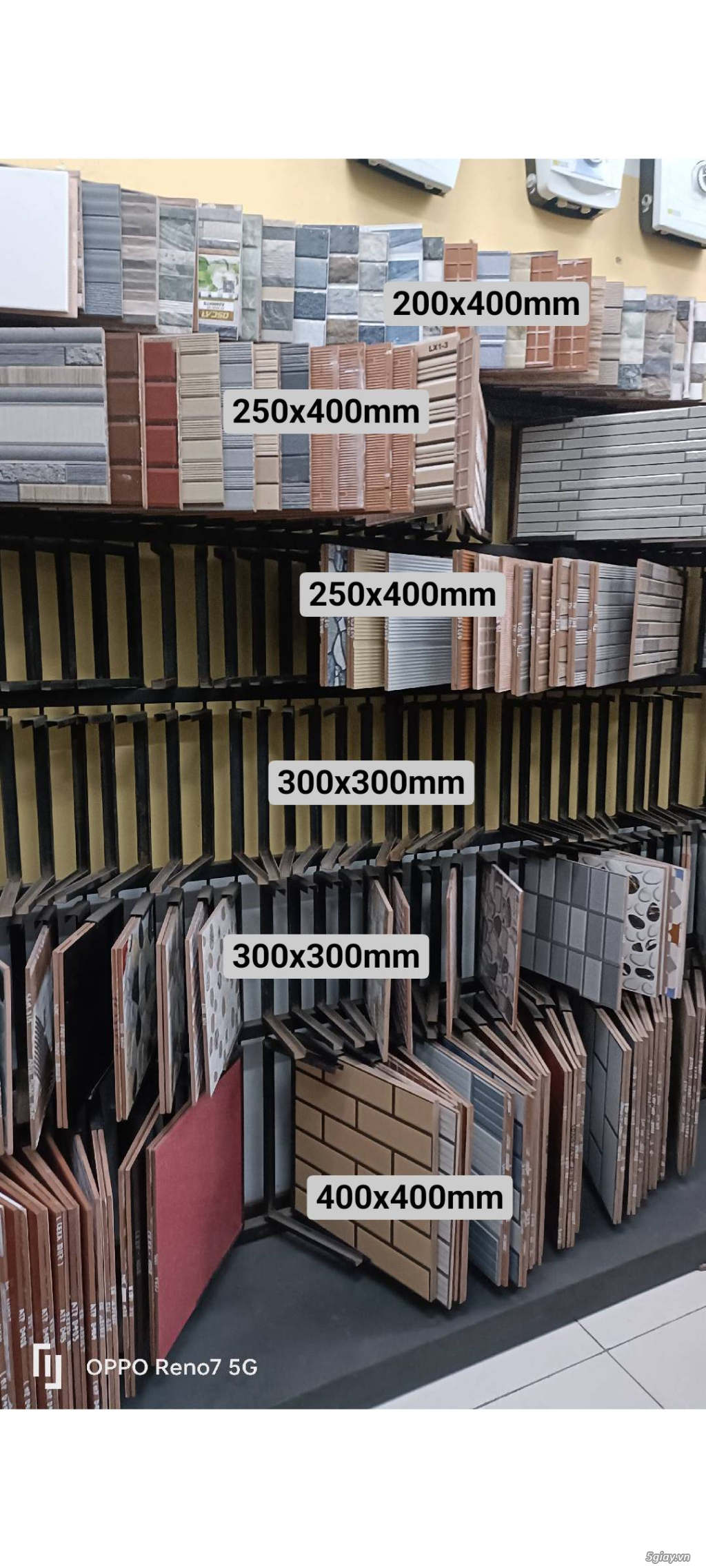 Thanh lý kệ gạch trưng bày - 1