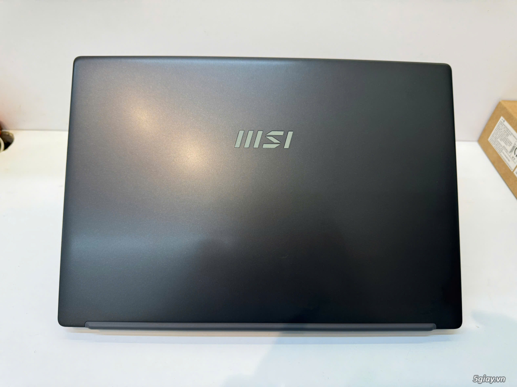 MSI Modern 14 C7M: Ryzen 5-7530u | RAM 8GB | SSD 512GB | 14 inch FHD - 4