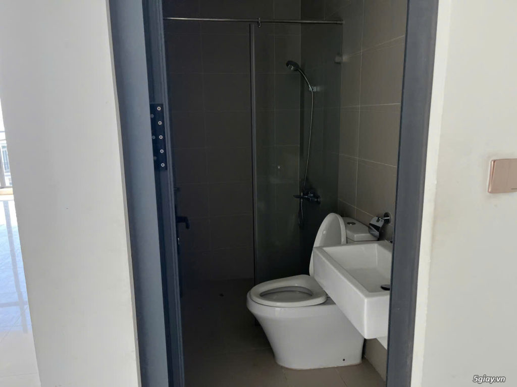 69m2 - Giá chỉ 2.135 tỷ - View khu Villa - Căn hộ Boulevard Q7. - 4