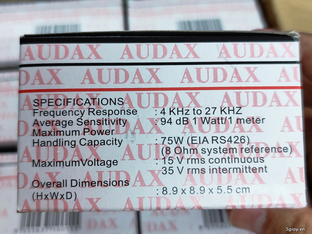 Cần bán thanh lý thùng 20 loa ru nhà yến Aurax AX-61 có dây