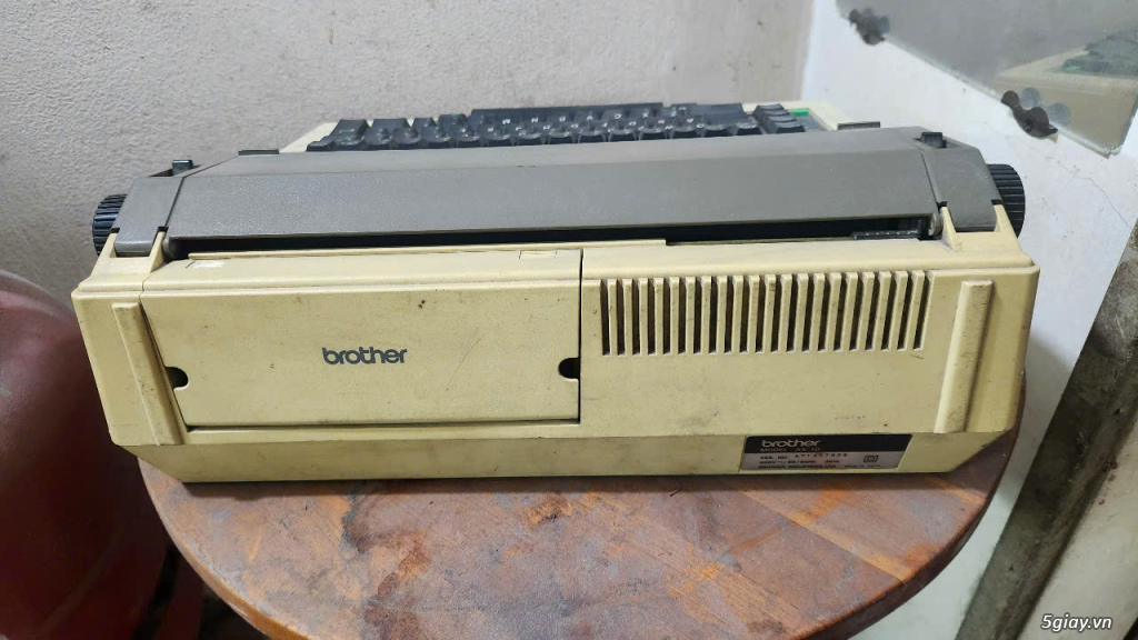máy đánh chữ xưa để sưu tầm hiệu brother - 3