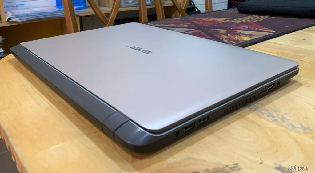Asus Vivobook X507U Core i5-8250U Ram 8GB SSD 256G 2 VGA Rời MX130 FHD - 1
