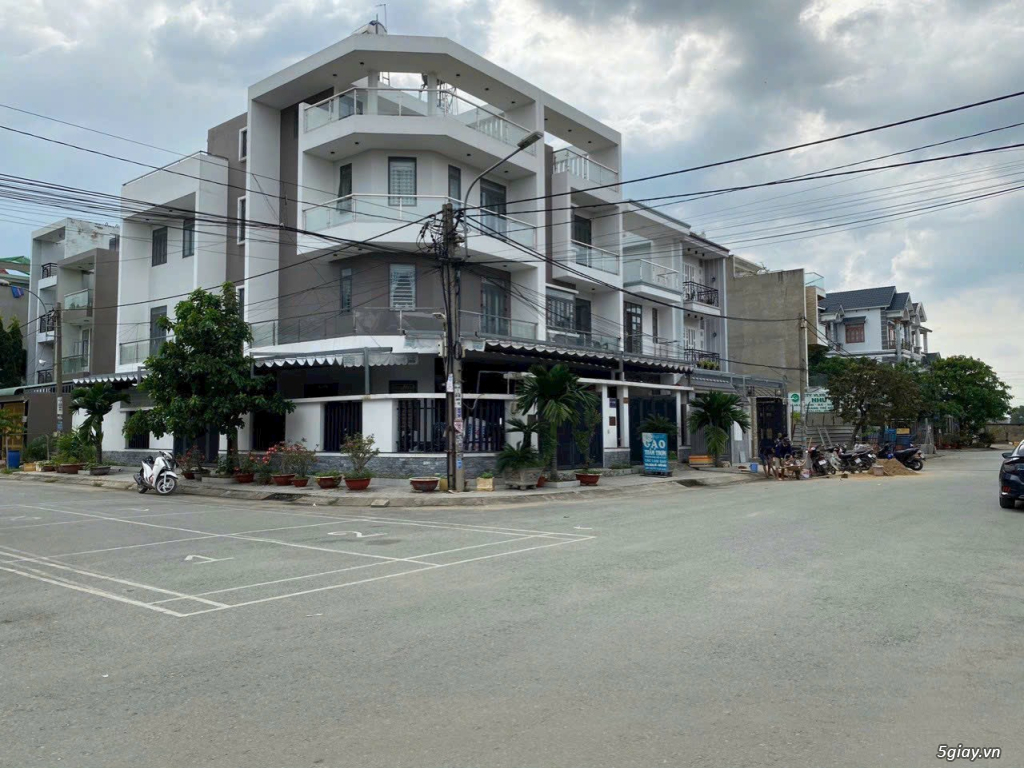 CẦN TIỀN BÁN GẤP Bán đất xây dựng chung cư tại xã Vĩnh Lộc A, huyện Bì