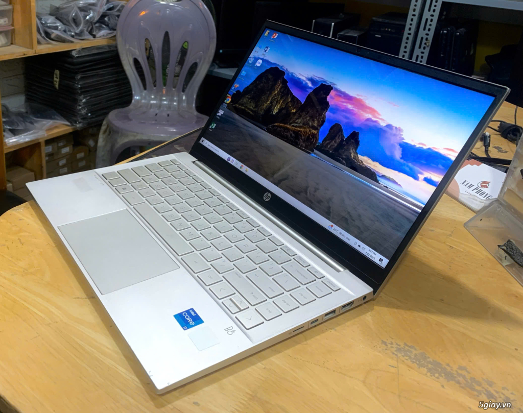 HP Pavilion 14 Core i5-1135G7 Ram 8GB SSD 512GB VGA ON Màn 14 Full HD