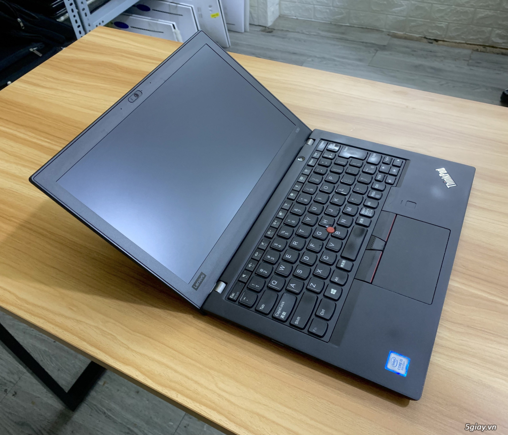 Lenovo ThinkPad X280 Core i5-7300U Ram 8GB SSD 128G VGA ON Màn Full HD - 2