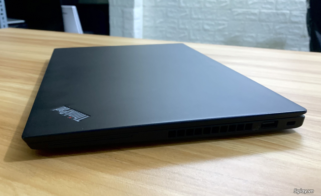Lenovo ThinkPad X280 Core i5-7300U Ram 8GB SSD 128G VGA ON Màn Full HD - 5