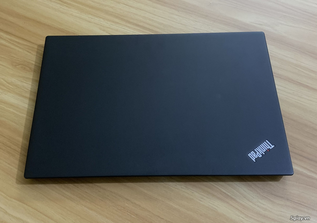Lenovo ThinkPad X280 Core i5-7300U Ram 8GB SSD 128G VGA ON Màn Full HD - 1