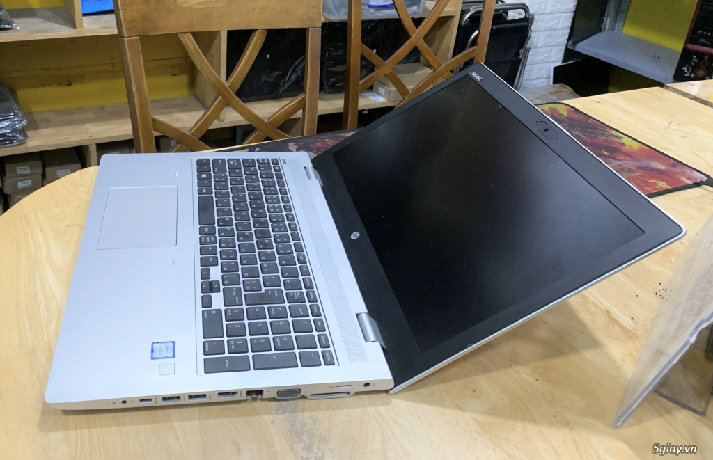 HP Probook 650 G4 Core i3-8130U Ram 8GB SSD 240GB VGA ON Màn 15.6 FHD - 3