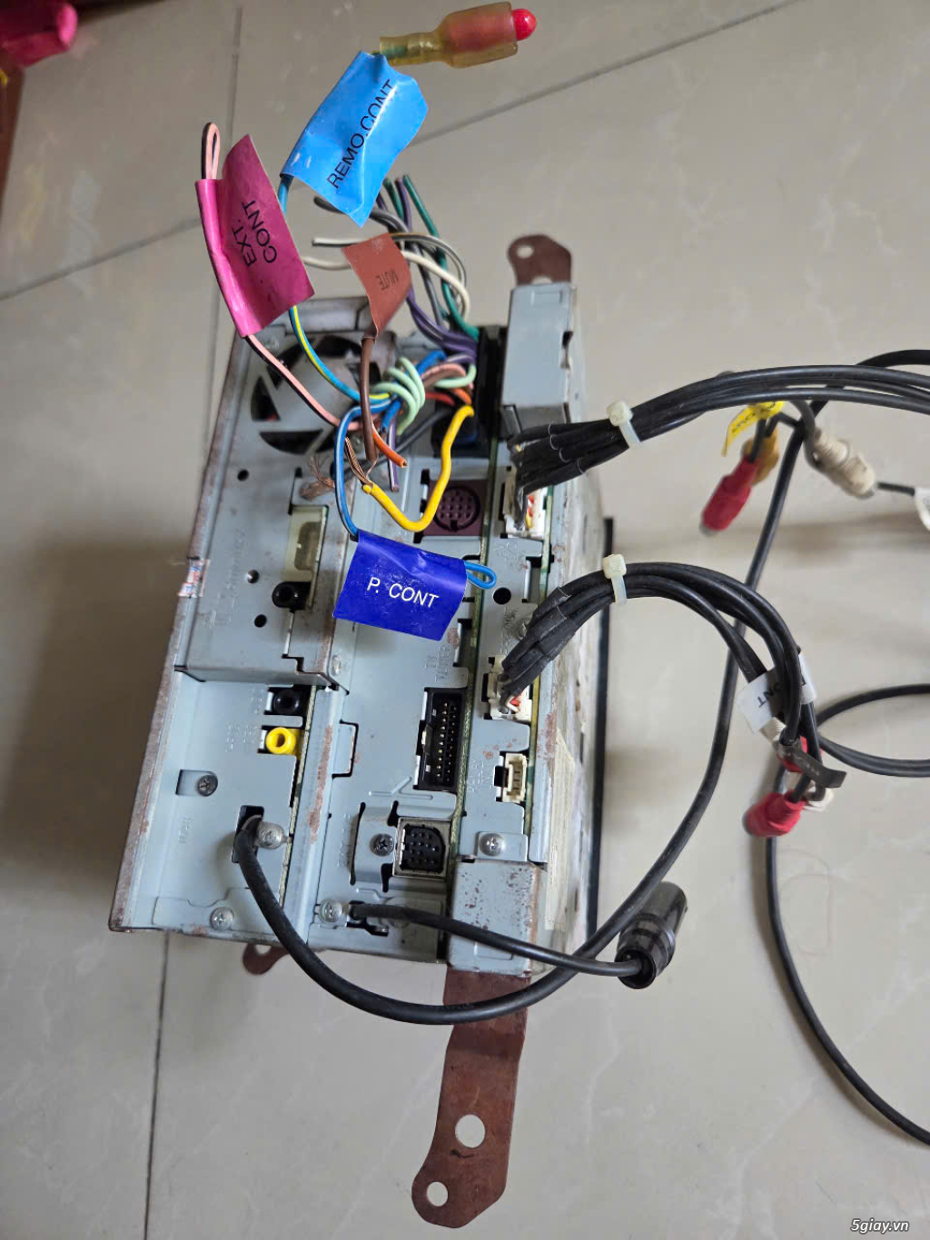 Thanh lý đầu DVD Kenwood tháo xe - 1