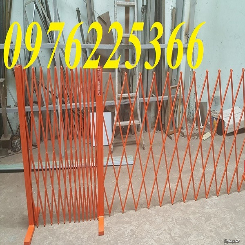 Địa chỉ sản xuất hàng rào xếp sắt di động tại Hà Nội - 1