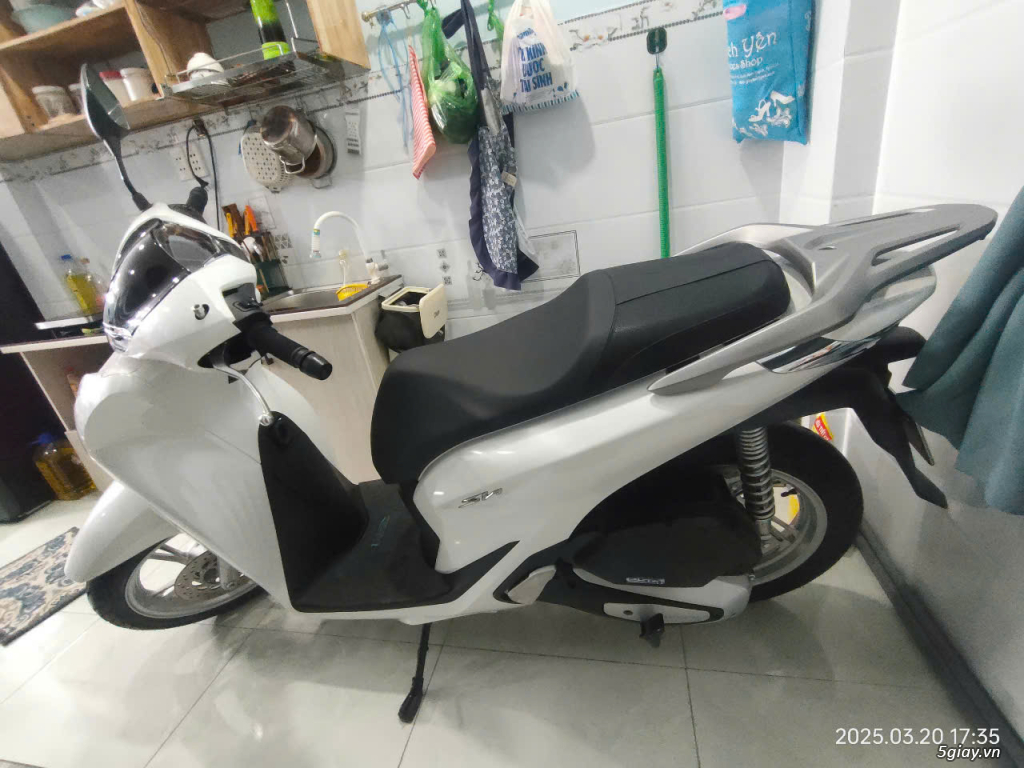 Bán SH 125i: 74tr_Mới mua 2024,BS Tp.HCM,Đẹp Zin 100%, odo 1000 km - 2