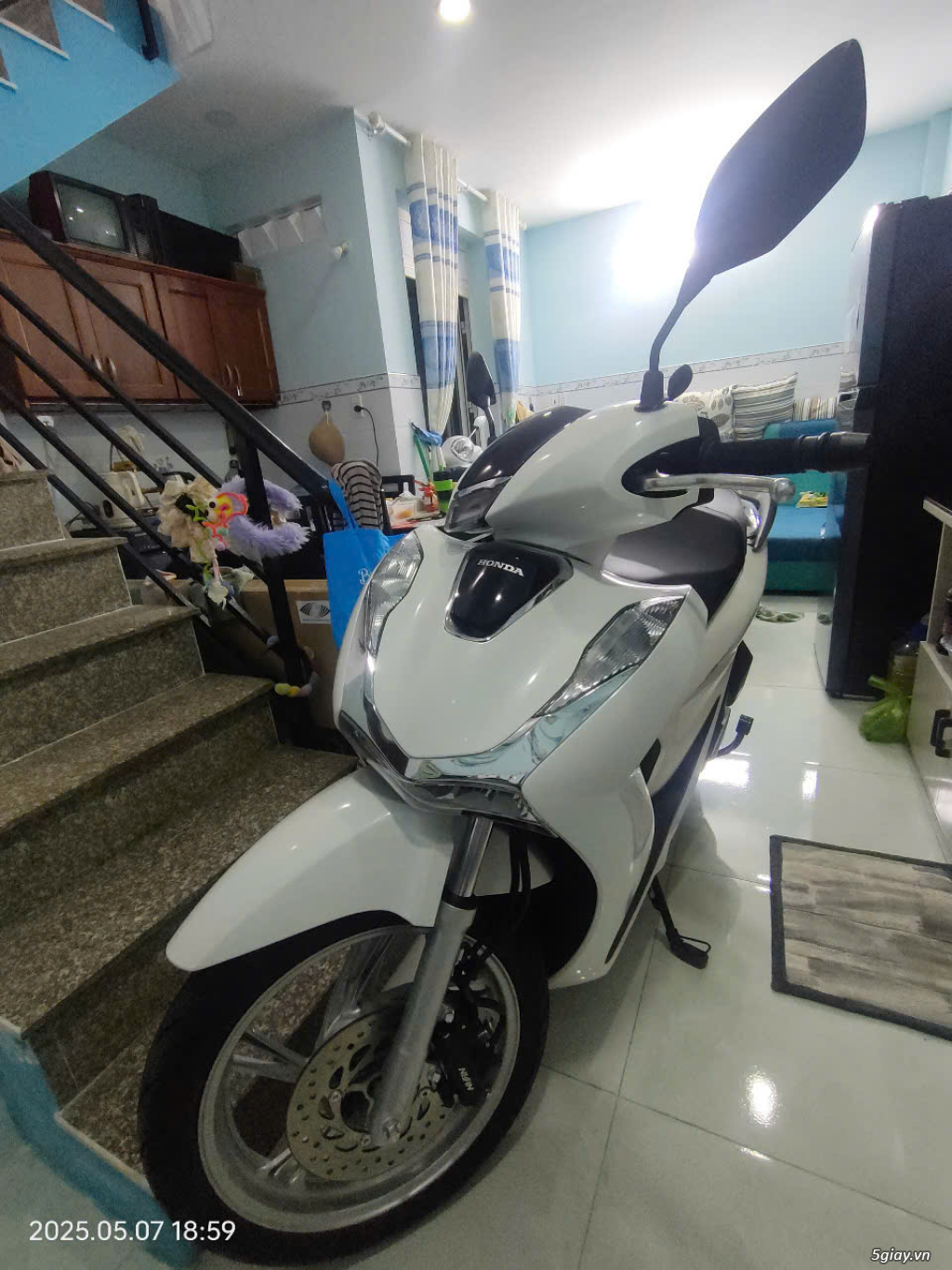 Bán SH 125i: 74tr_Mới mua 2024,BS Tp.HCM,Đẹp Zin 100%, odo 1000 km - 1