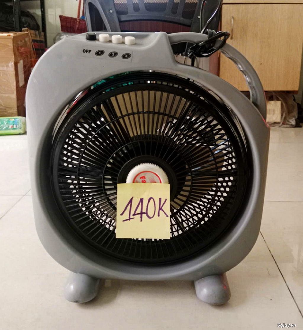 Quạt tly ở Gò Vấp, có bảo hành cho xài.