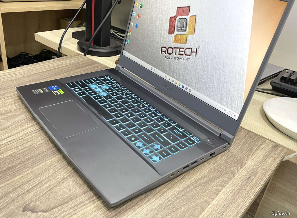 Msi B12UC i5-12450H 16GB 512GB RTX 3050 BH 2027 - 1