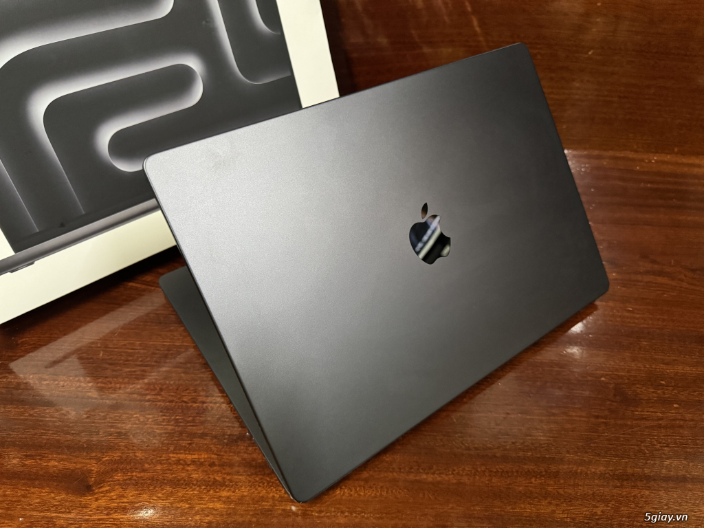 MBP 16 M3 Pro 36GB 512GB | Black Care+ 2027 - 2
