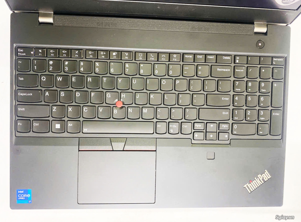 Lenovo ThinkPad P15v 15.6 FHD i7-11850H 32G 512G Quadro T1200 - 3