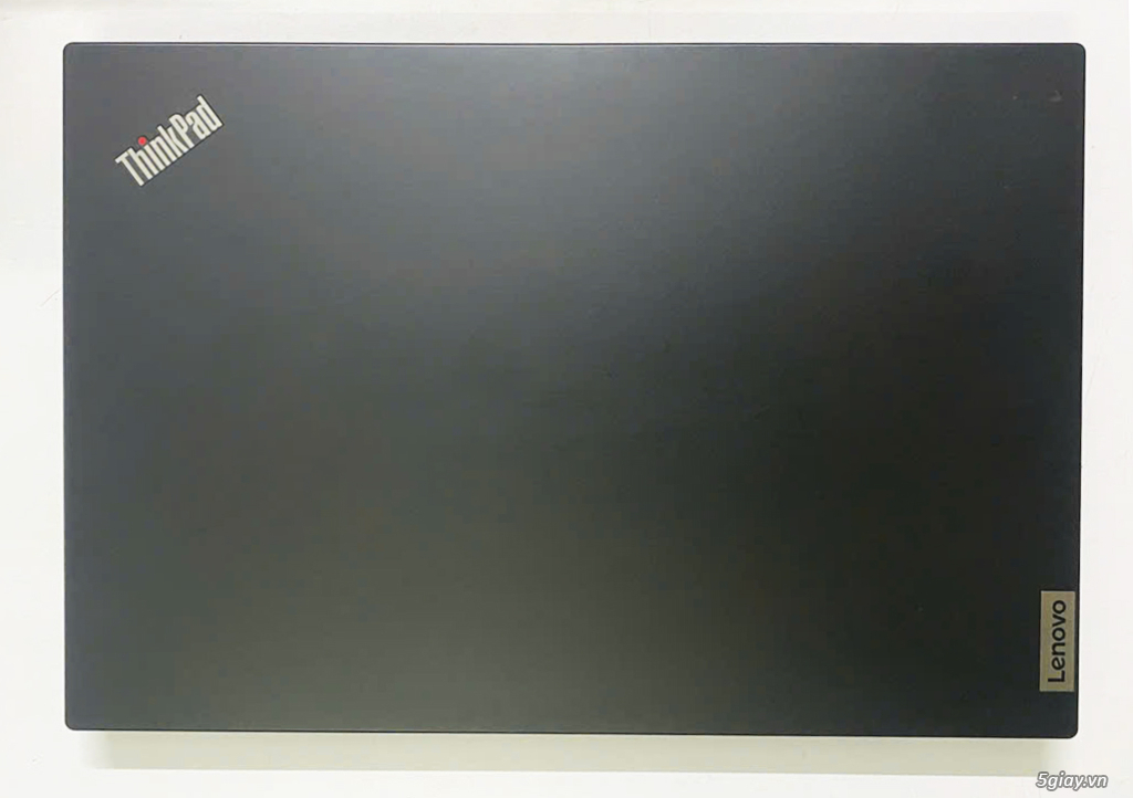 Lenovo ThinkPad P15v 15.6 FHD i7-11850H 32G 512G Quadro T1200 - 2