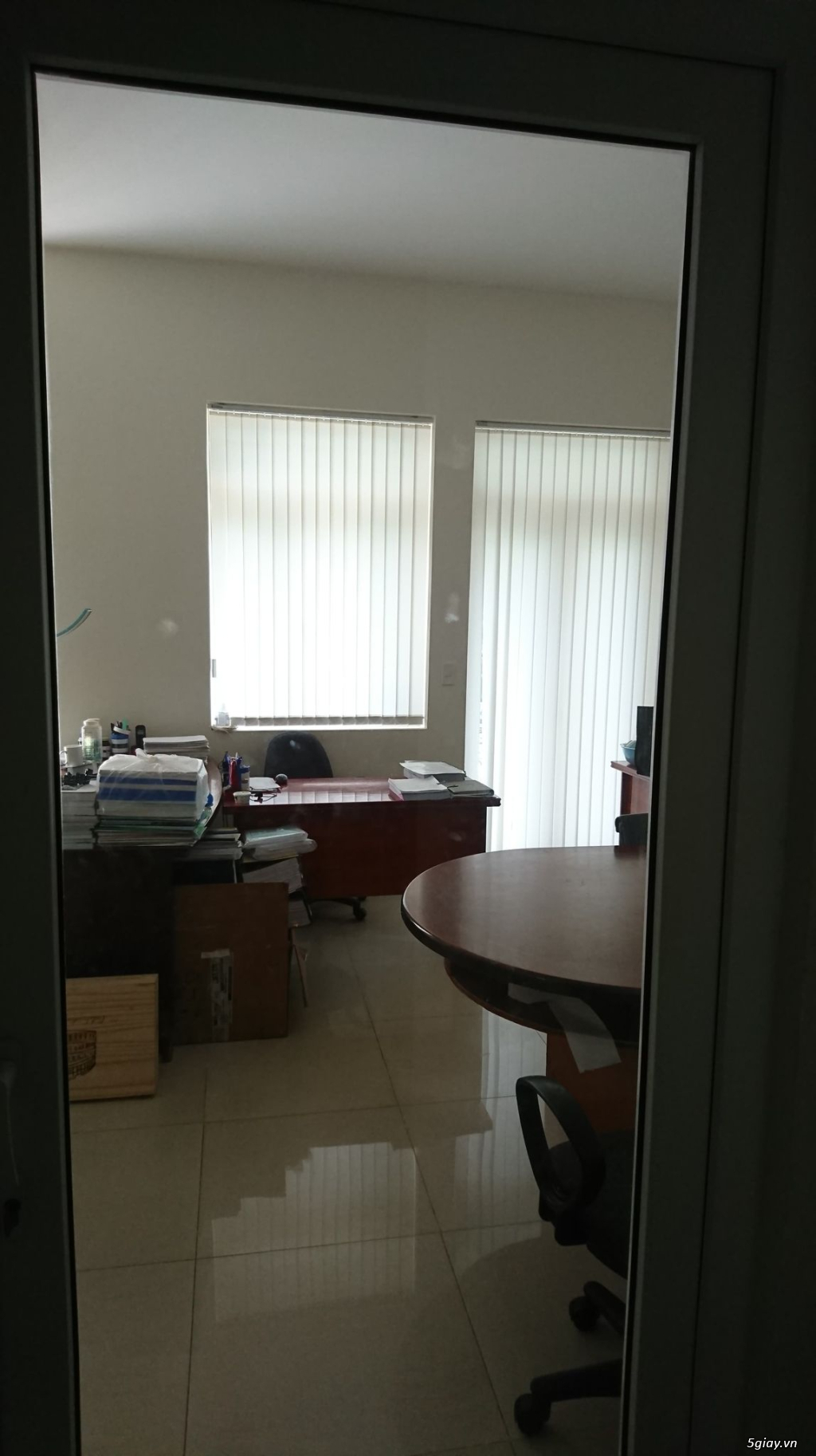QUẬN 11 -phường 15- CHO TH.UÊ - Nhà ngang 5,5m, dài 18m - 2