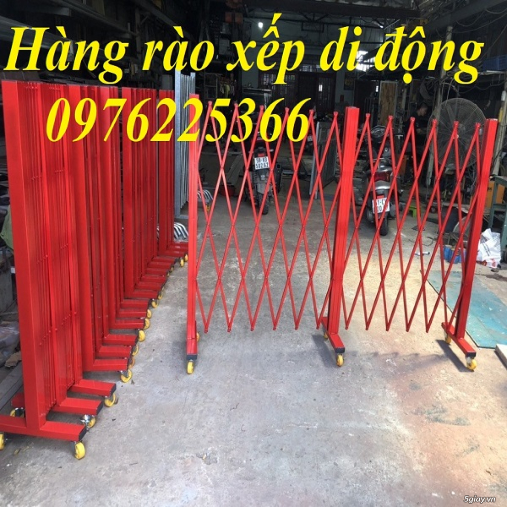 Báo giá hàng rào xếp kéo tay di động bằng sắt - 2