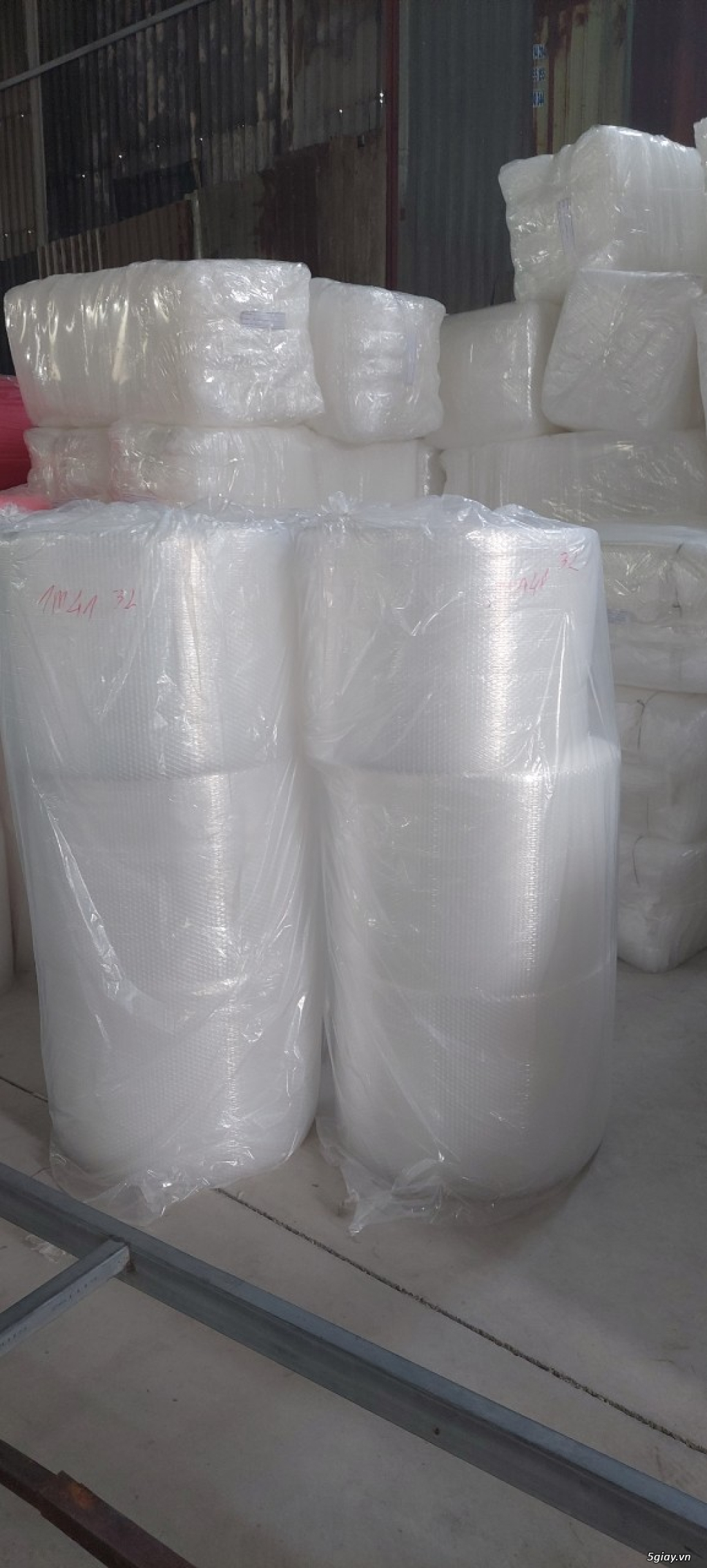 Màng xốp hơi gói hàng hóa chông va đập giá rẻ tại Hóc môn