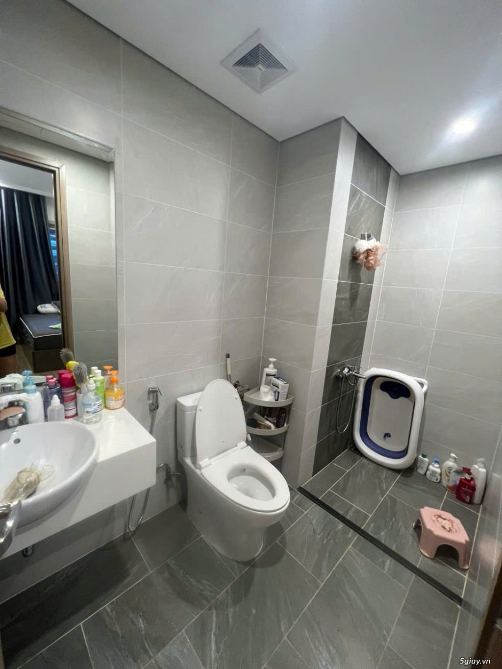Căn hộ 43m² đã cải tạo thành 2 phòng ngủ, thiết kế thông minh, phù hợp - 1