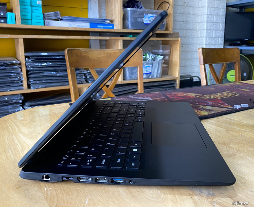 Acer Aspire A315-54 Core i3-10110U Ram 8GB SSD 240GB VGA ON Màn 15.6 - 4