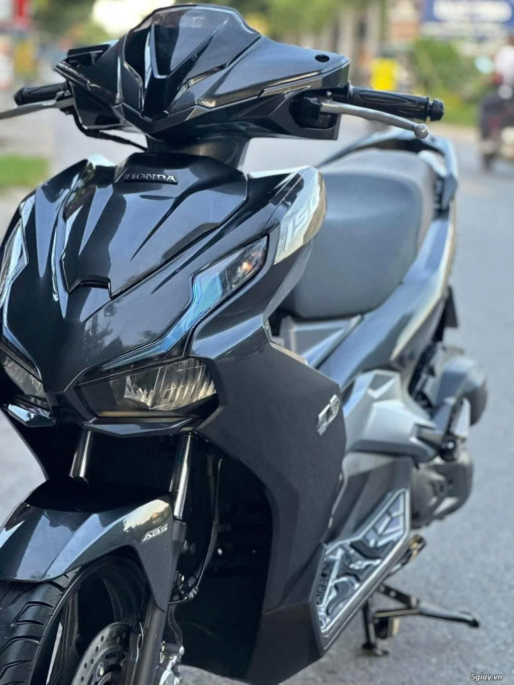 Cần bán xe Ab150, đời 2022, màu Xám Đen Bạc còn mới - 7