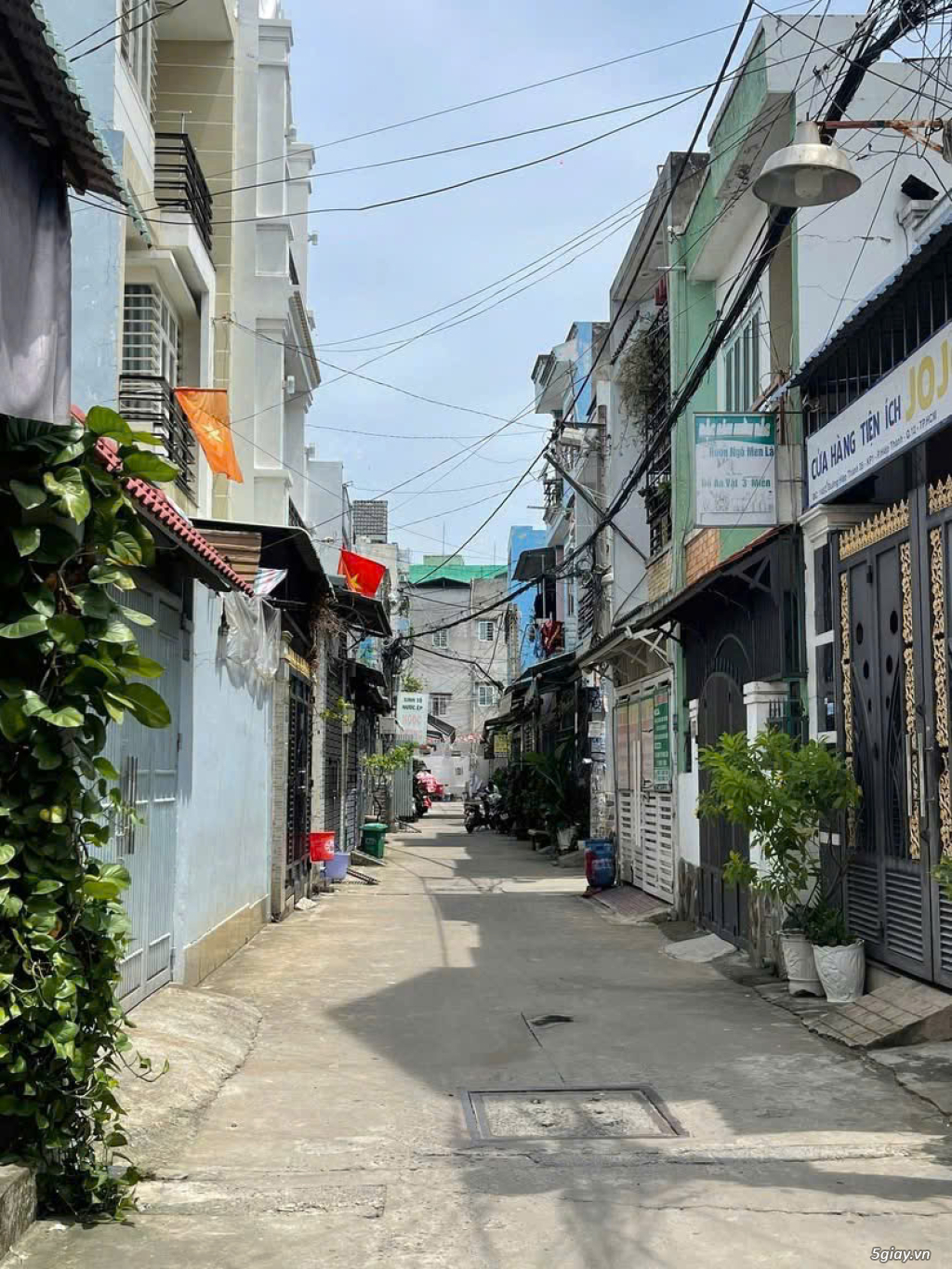 Nhà Trệt Lầu Giá Tốt Giáp Gò Vấp – Chỉ 3 Tỷ 450 – Ở Ngay