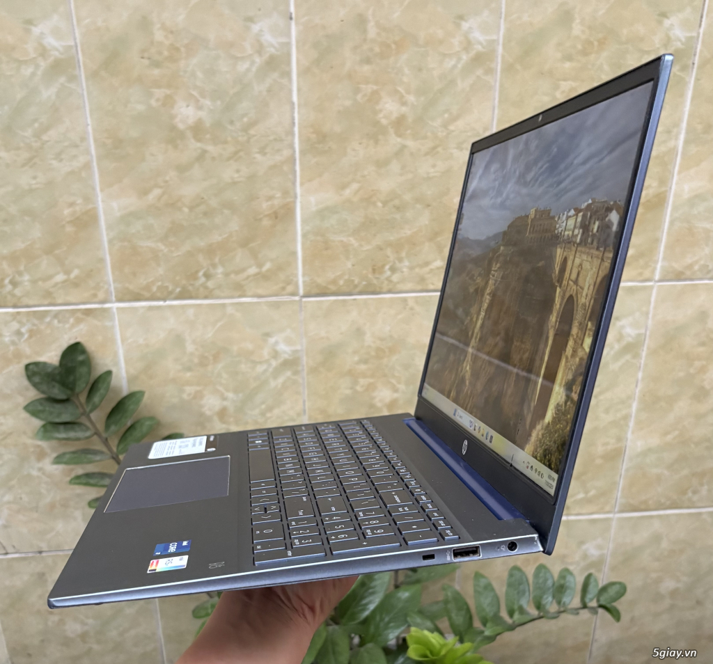 Hp Pavilion 15 EG i7-1195G7 Ram 16G SSD 512G FHD TOUCH - 1