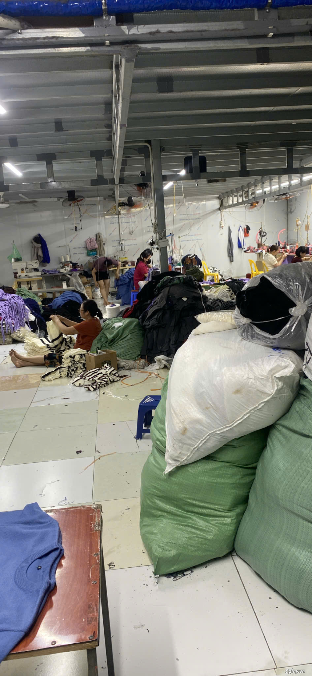 Xưởng sản xuất áo len theo đơn đặt hàng có xuất hóa đơn tại Hà Nội