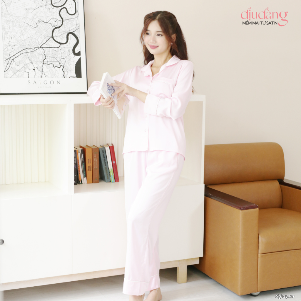 Bí Quyết Nâng Tầm Phong Cách Pijama Sành Điệu Như Sao - 1