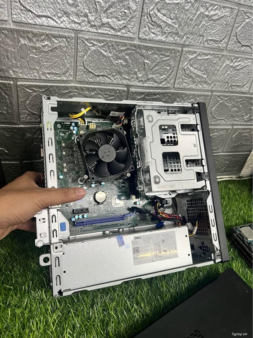 Thùng pc DELL3681 SFF GEN 10 - 1