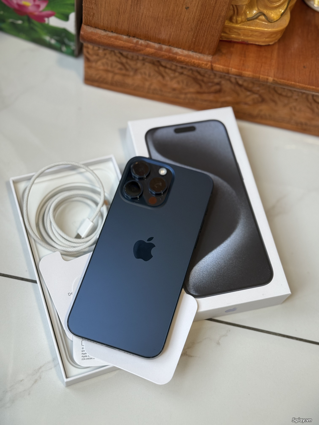 Cần Bán Iphone 15 promax QT màu Xanh 256gb - 2